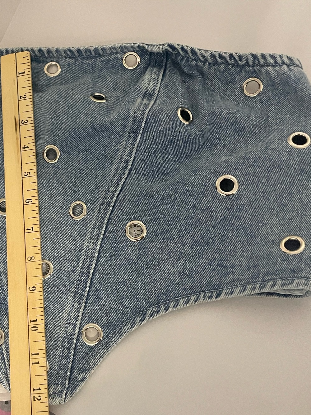 Nasty Gal Eyelet Denim Tube Top 12 Blue Jean Grommet Crop NWT - Picture 11 of 11